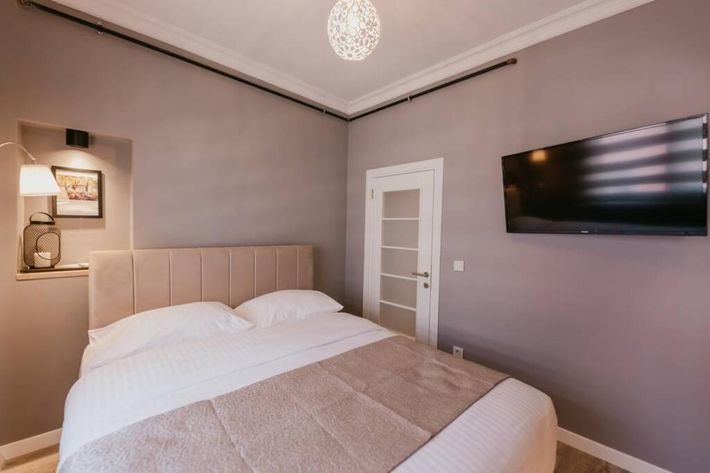Galadoo Suites 4Th Floor Стамбул Экстерьер фото